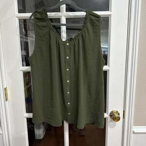 Beacon Apparel Tatum Button Down Tank Top, Olive Green Plus Size 2X - NWT